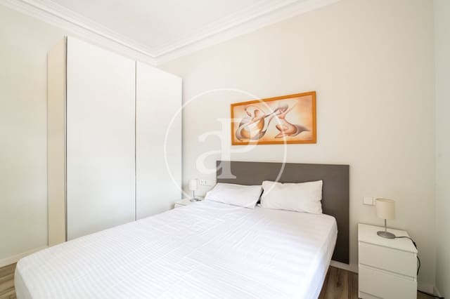 3 bedroom Apartment for sale in La Sagrera, Barcelona city - € 375,000 (Ref: 9833642)