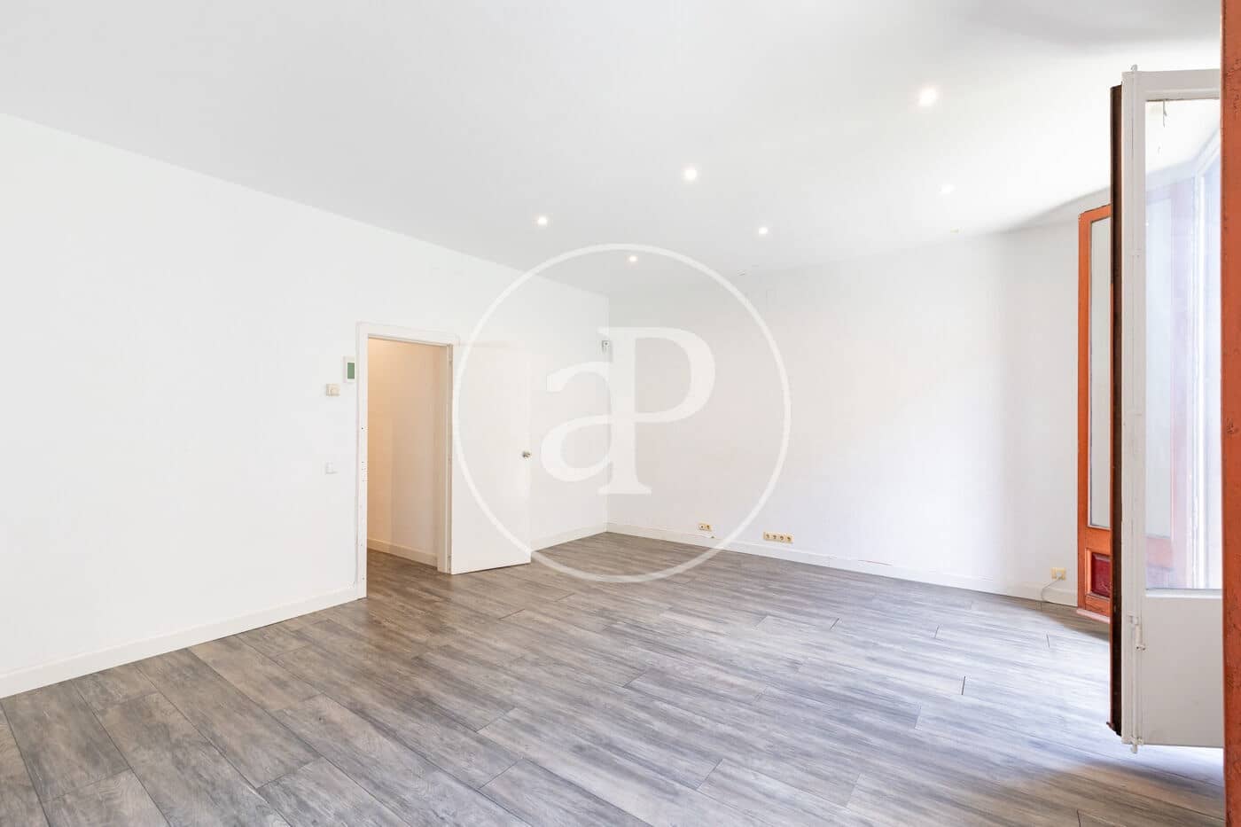 3 bedroom Apartment for sale in Barcelona city - € 719,000 (Ref: 9836655)