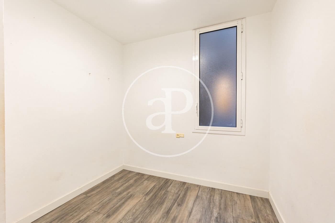 3 bedroom Apartment for sale in Barcelona city - € 719,000 (Ref: 9836655)