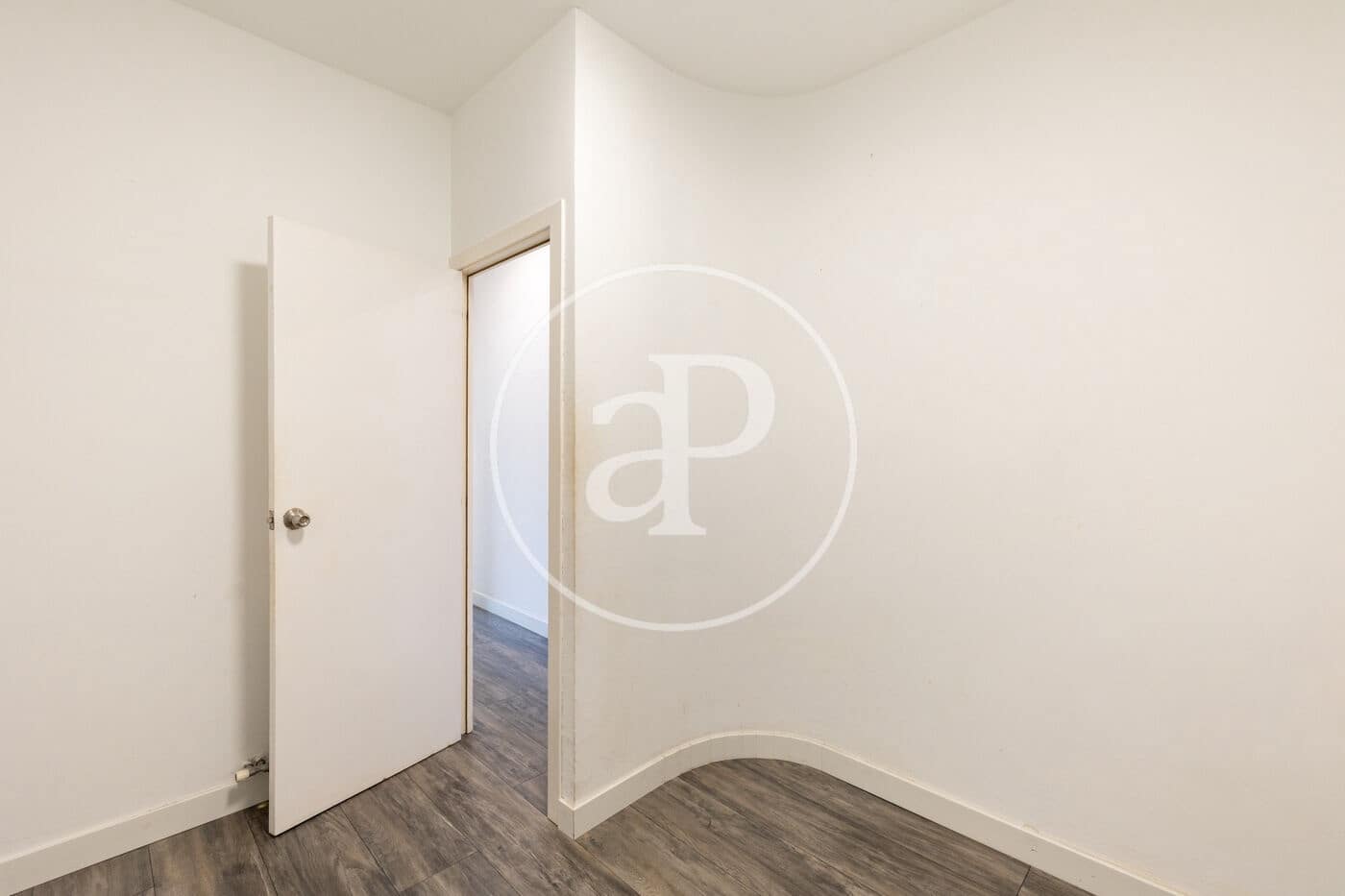 3 bedroom Apartment for sale in Barcelona city - € 719,000 (Ref: 9836655)