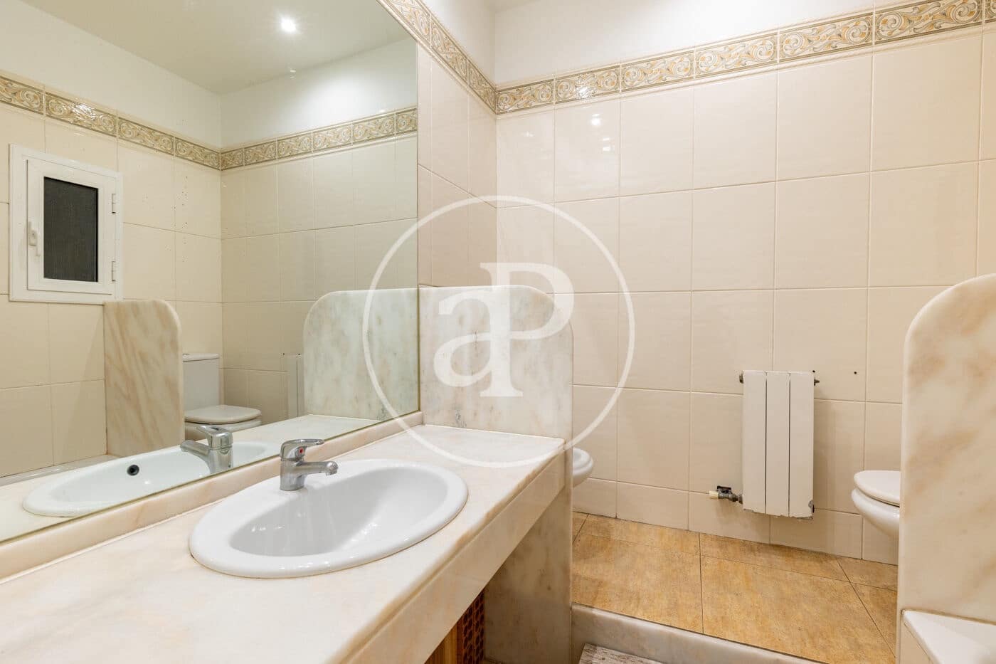 3 bedroom Apartment for sale in Barcelona city - € 719,000 (Ref: 9836655)