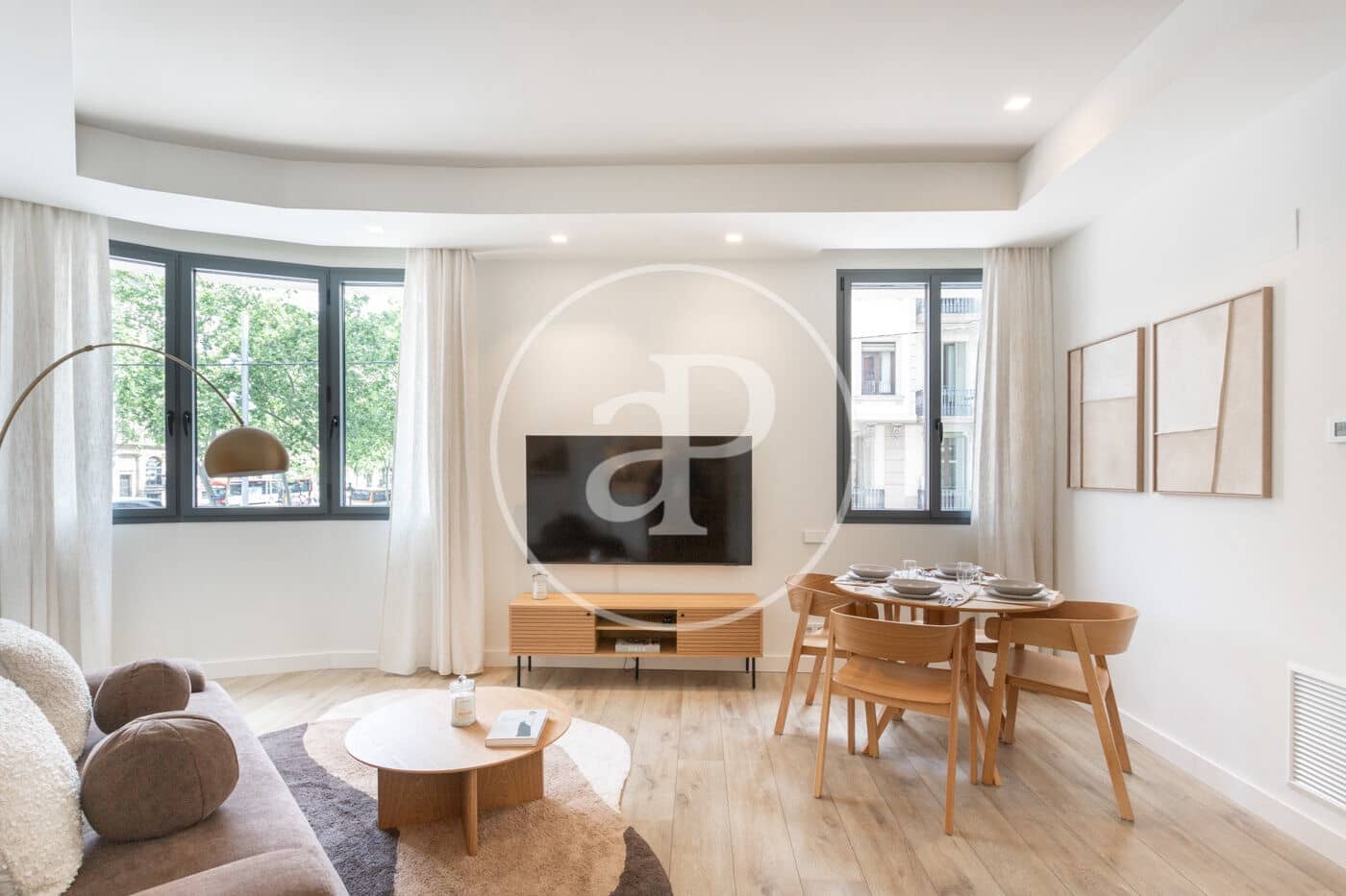 2 bedroom Apartment for rent in Barcelona city - € 2,600 (Ref: 9836656)