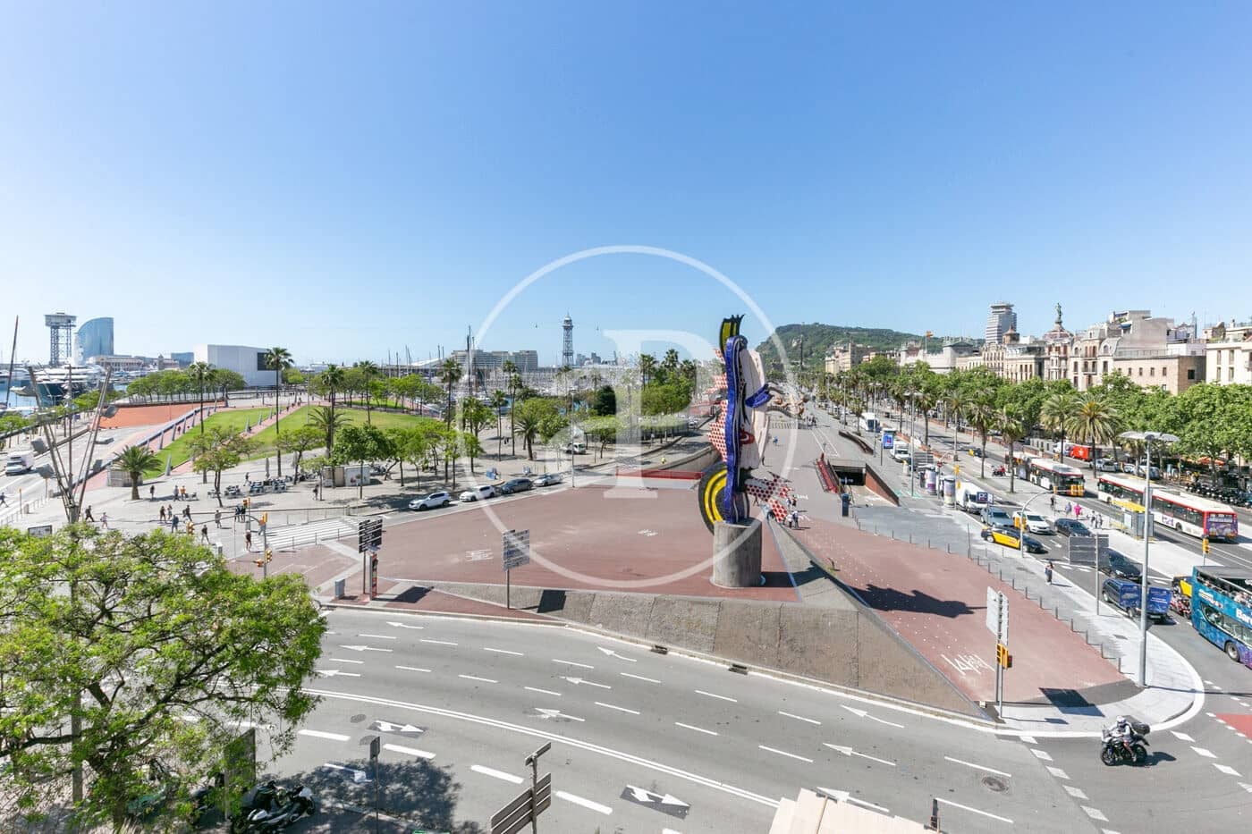 2 bedroom Apartment for sale in Barcelona city with pool - € 850,000 (Ref: 9836657)