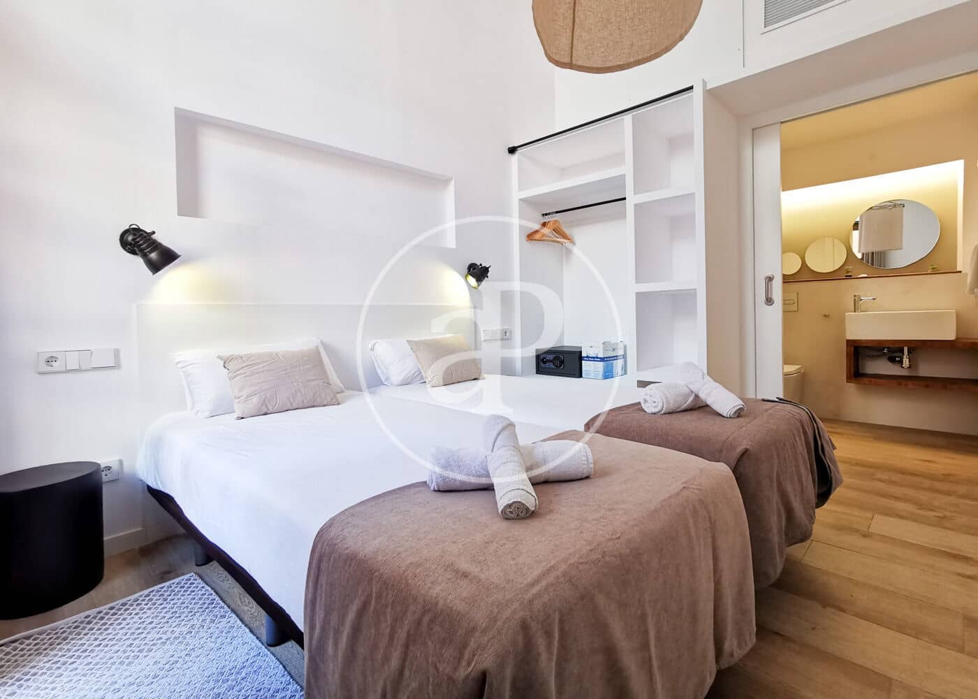 2 soveværelse Lejlighed til salg i Barcelona by - € 2.800.000 (Ref: 9843377)