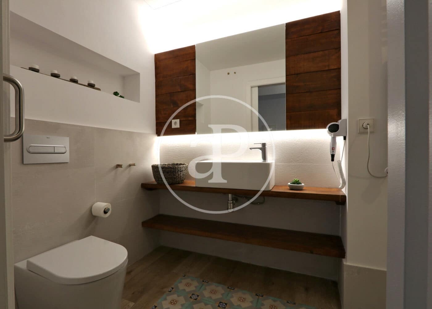 2 soveværelse Lejlighed til salg i Barcelona by - € 2.800.000 (Ref: 9843377)