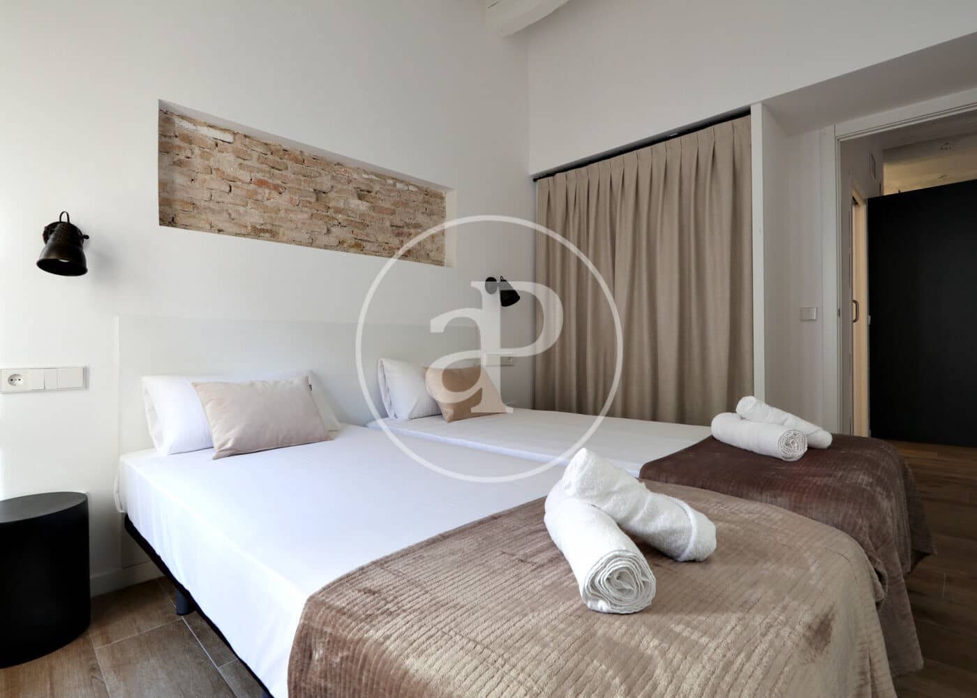 2 soveværelse Lejlighed til salg i Barcelona by - € 2.800.000 (Ref: 9843377)