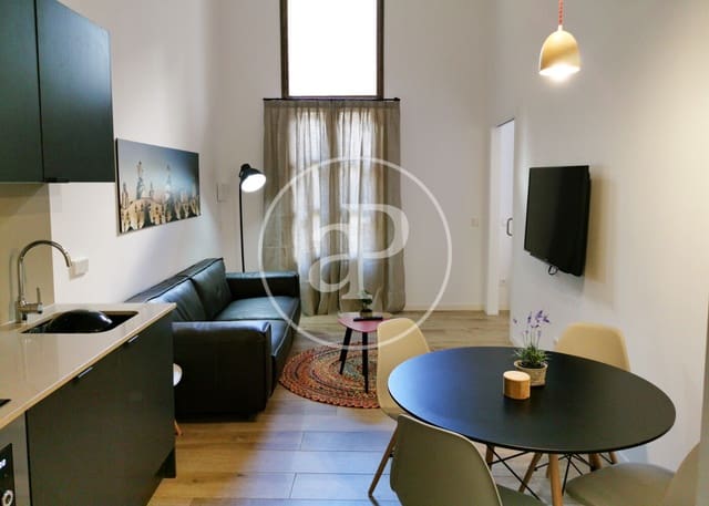 2 soveværelse Lejlighed til salg i El Raval, Barcelona by - € 2.800.000 (Ref: 9843377)