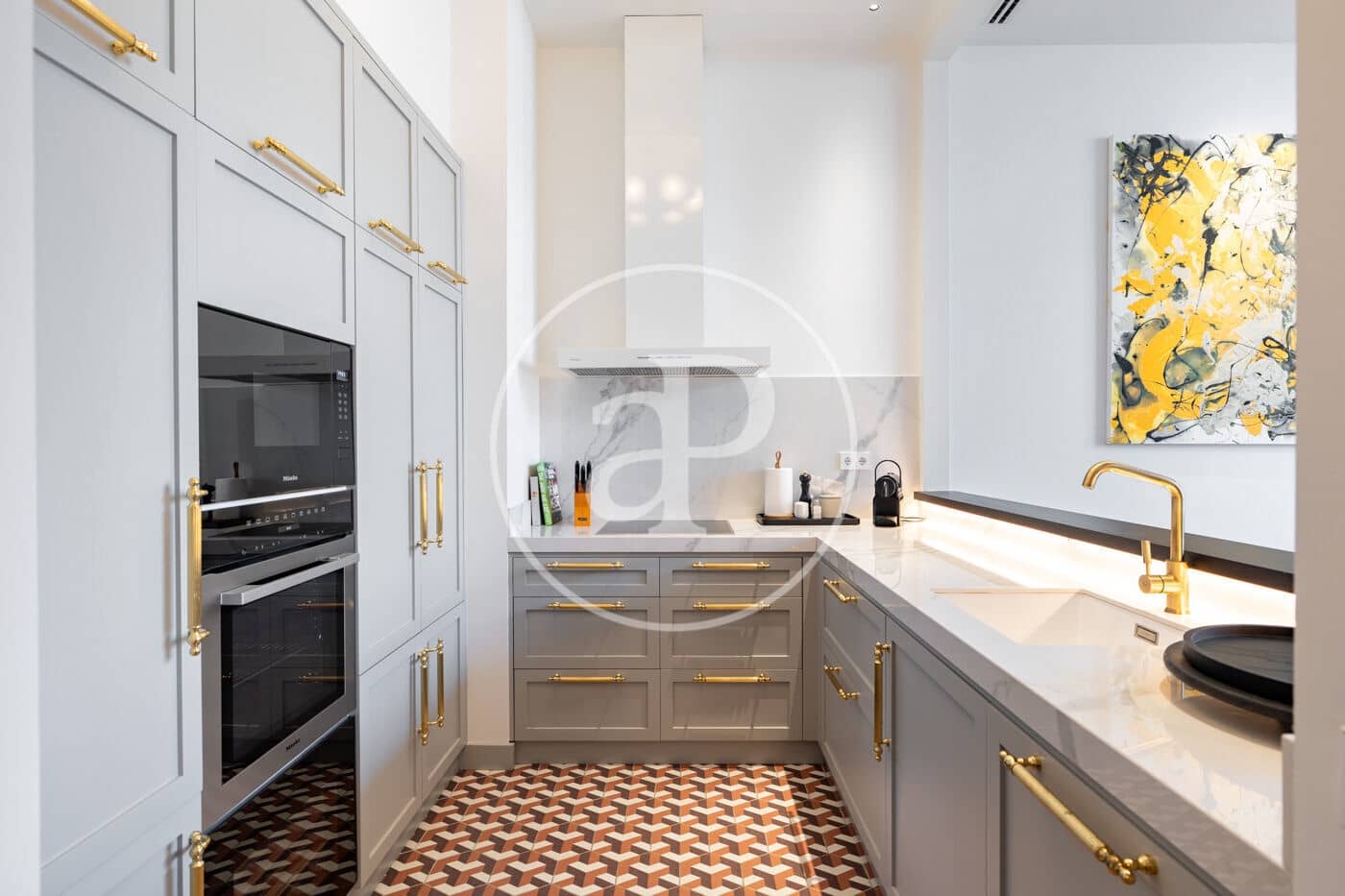 3 bedroom Apartment for rent in Barcelona city with pool - € 18,000 (Ref: 9843381)