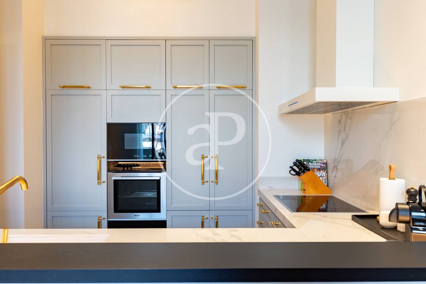 3 bedroom Apartment for rent in Barcelona city with pool - € 18,000 (Ref: 9843381)