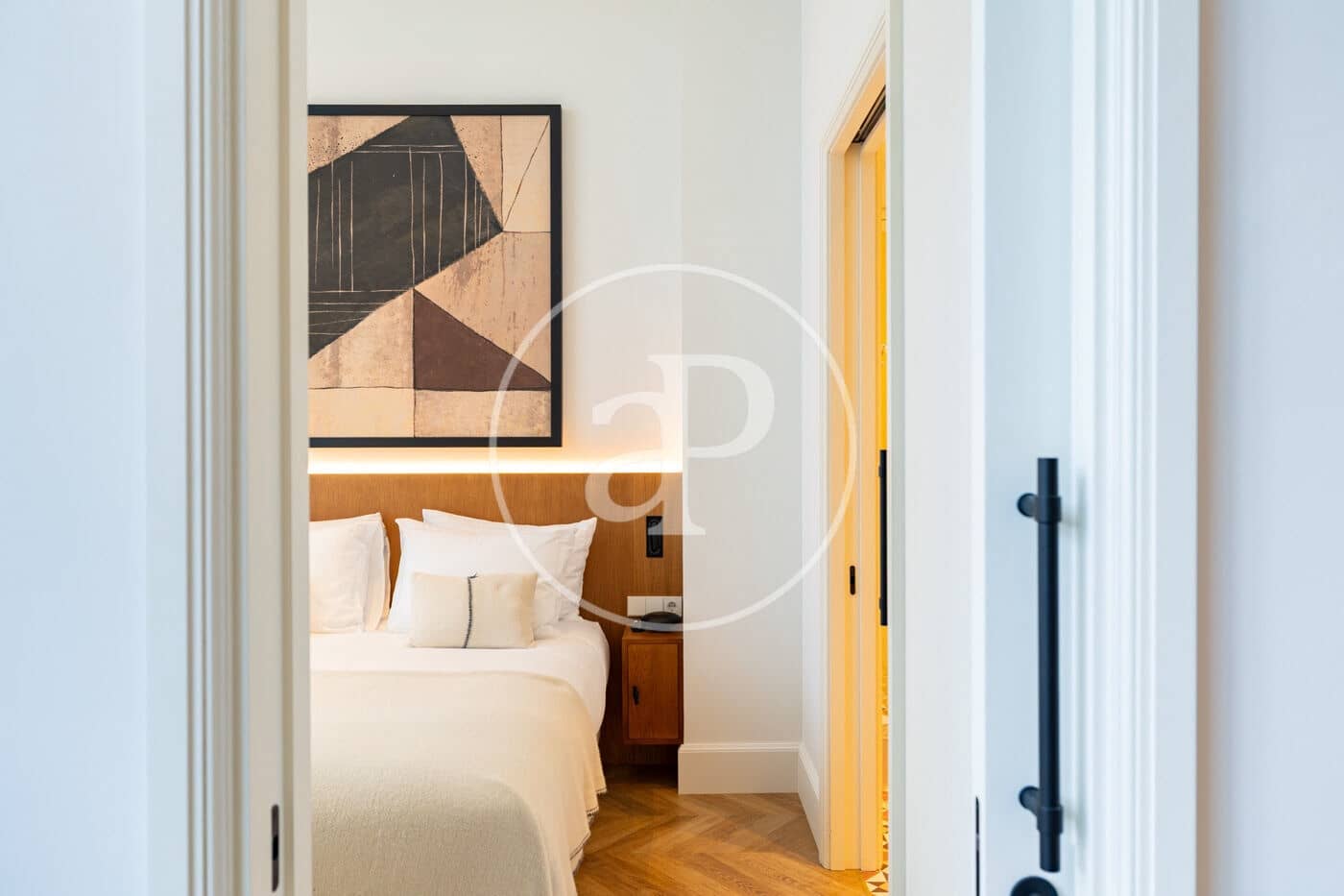3 bedroom Apartment for rent in Barcelona city with pool - € 18,000 (Ref: 9843381)