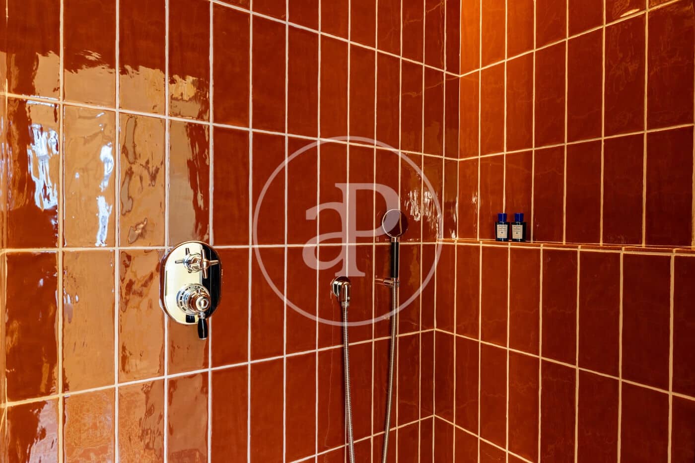 3 bedroom Apartment for rent in Barcelona city with pool - € 18,000 (Ref: 9843381)
