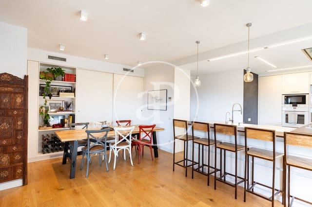 1 sypialnia Apartament na sprzedaż w El Poblenou, Miasto Barcelona - 599 000 € (Ref: 9846214)