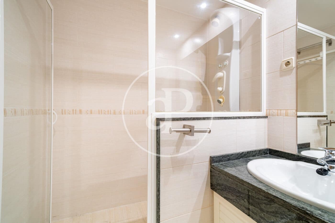 2 Zimmer Apartment zu verkaufen in Barcelona Stadt - 675.000 € (Ref: 9846215)