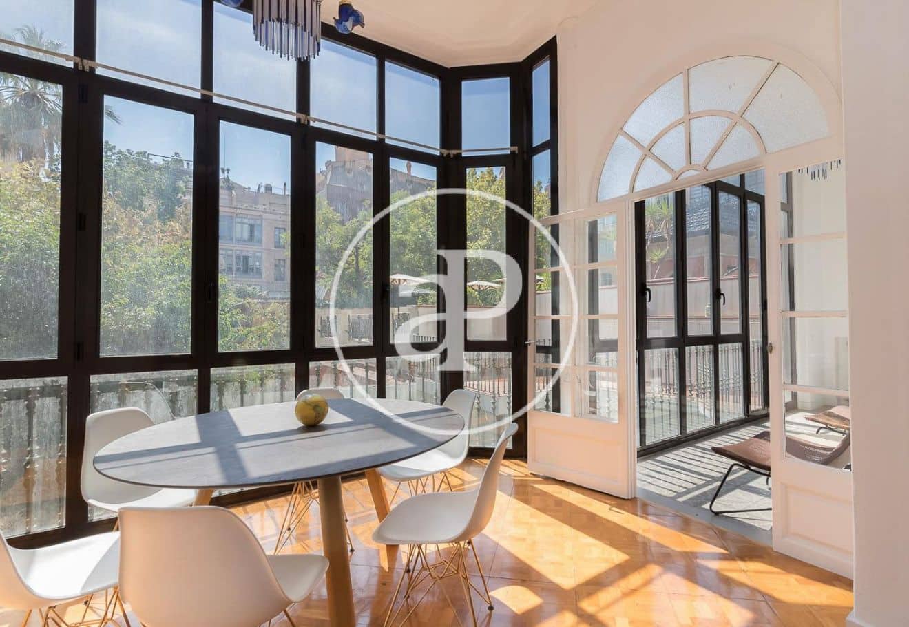 5 bedroom Apartment for rent in Barcelona city - € 5,200 (Ref: 9846217)