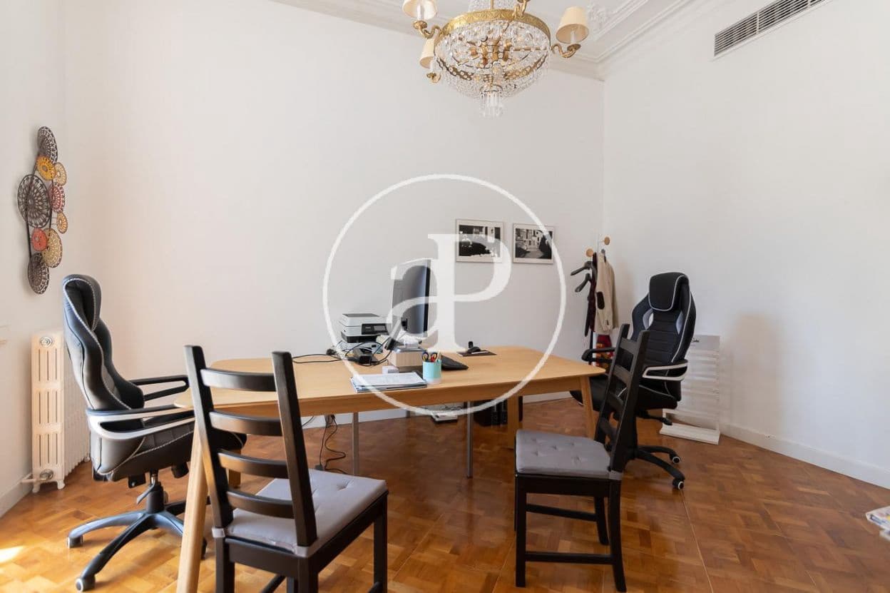 5 bedroom Apartment for rent in Barcelona city - € 5,200 (Ref: 9846217)