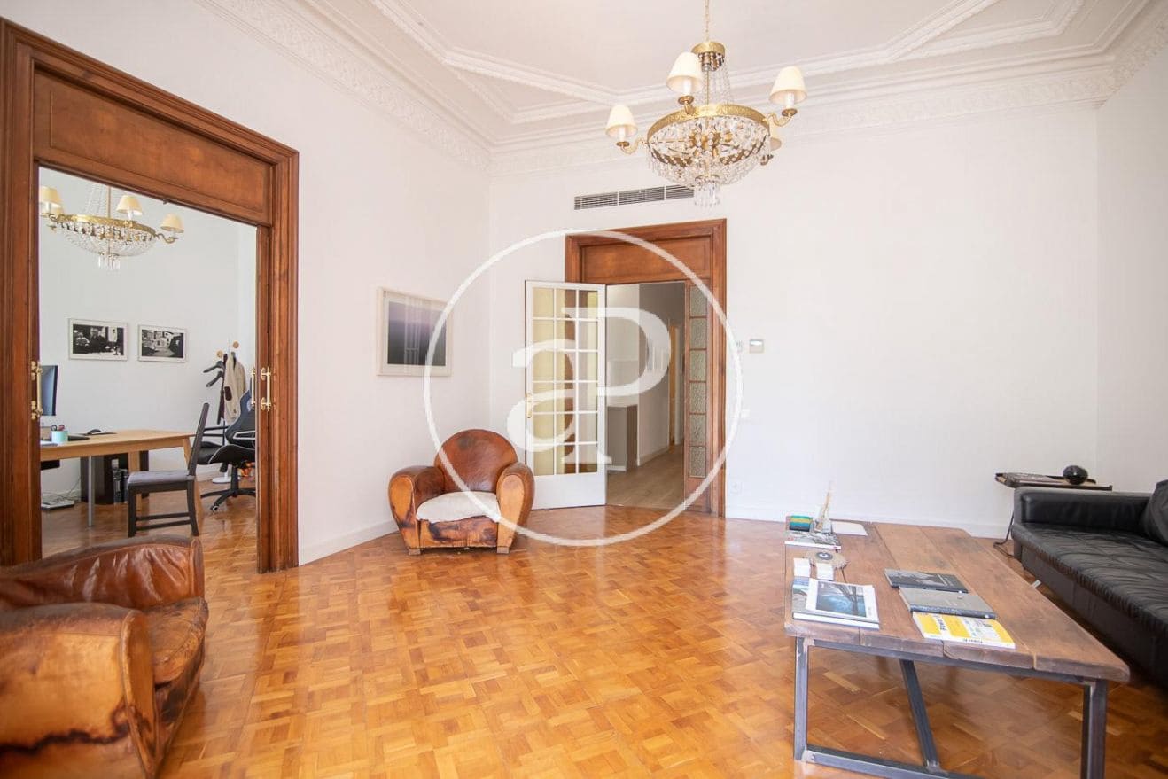 5 bedroom Apartment for rent in Barcelona city - € 5,200 (Ref: 9846217)