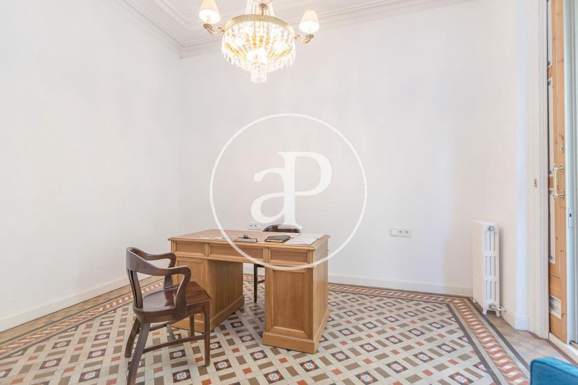 5 bedroom Apartment for rent in Barcelona city - € 5,200 (Ref: 9846217)