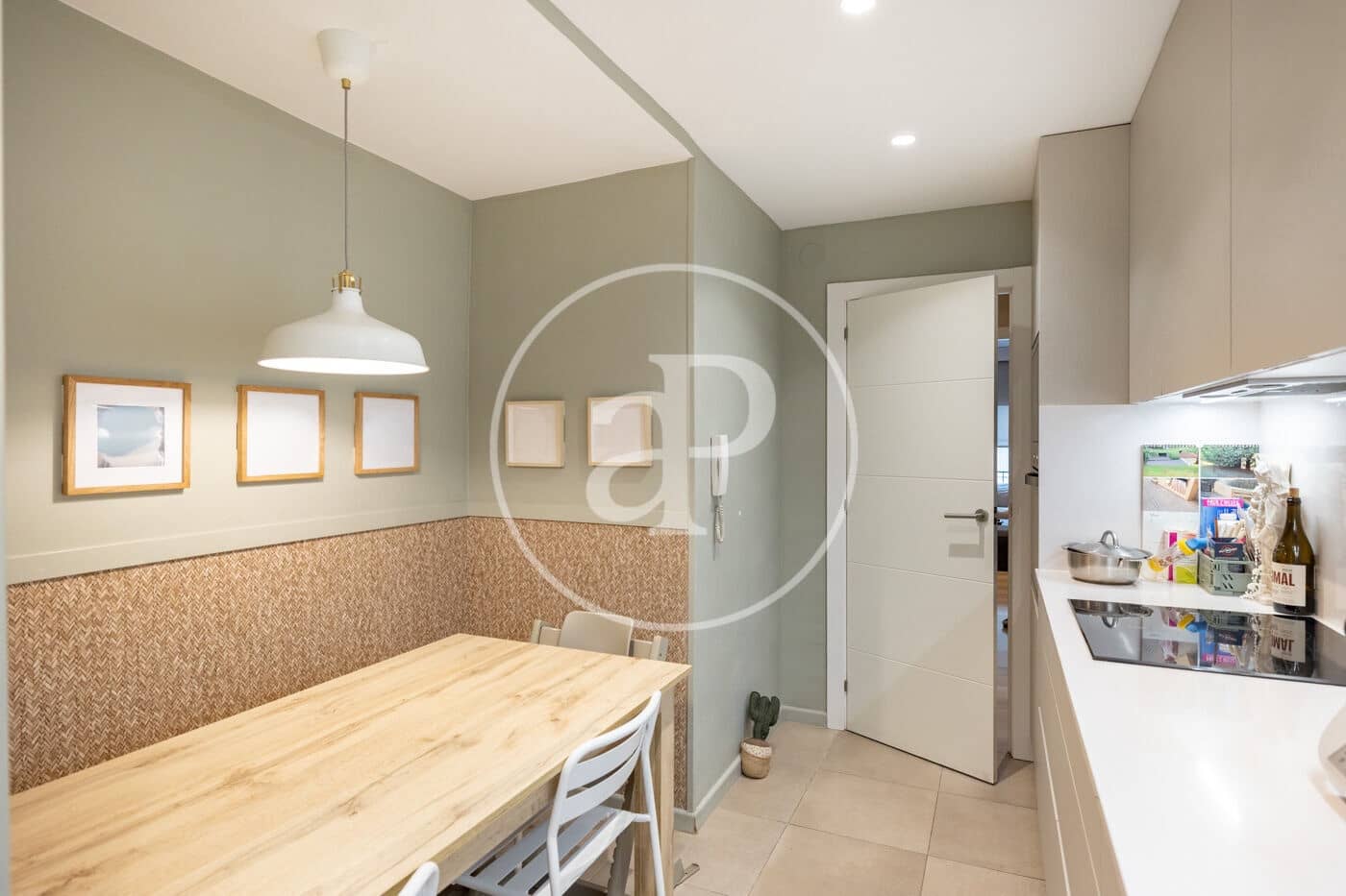 3 soveværelse Lejlighed til salg i Barcelona by - € 895.000 (Ref: 9846218)