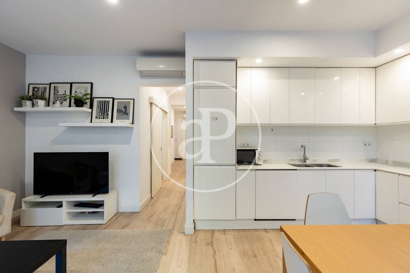 3 slaapkamer Appartement te koop in Barcelona stad - € 465.000 (Ref: 9849349)