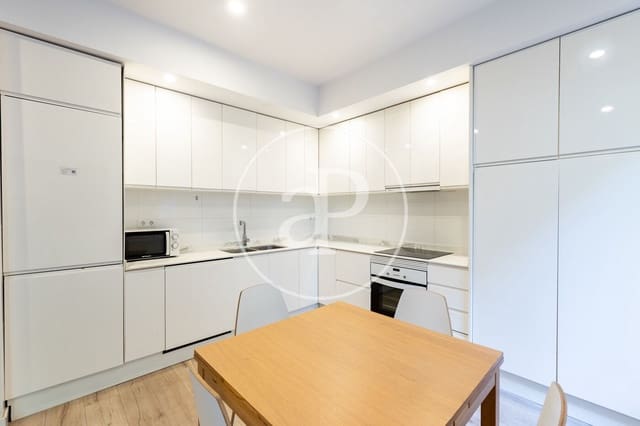 3 slaapkamer Appartement te koop in La Sagrada Família, Barcelona stad - € 465.000 (Ref: 9849349)