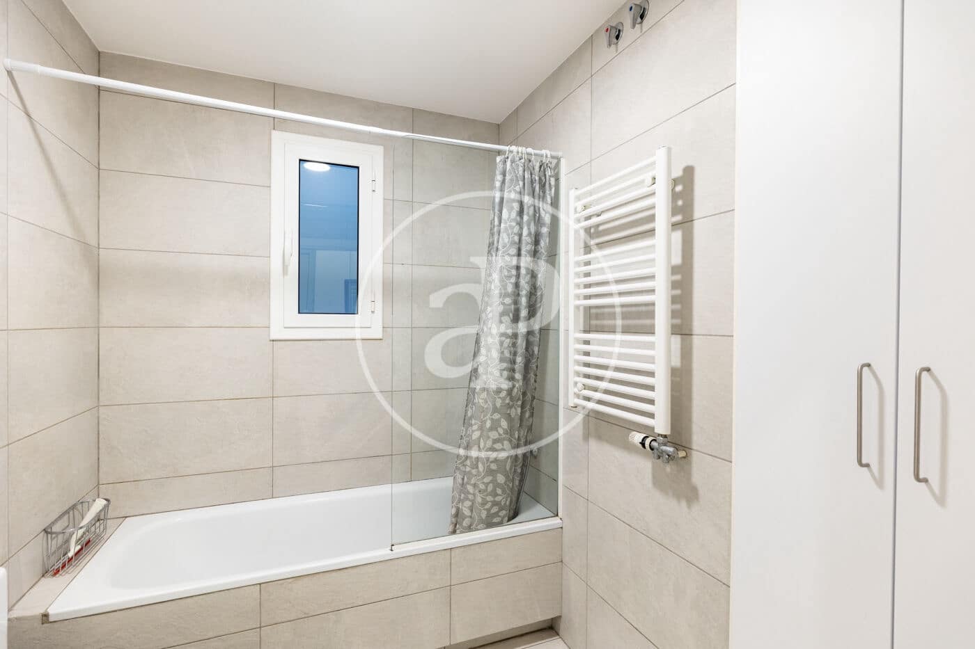 3 slaapkamer Appartement te koop in Barcelona stad - € 465.000 (Ref: 9849349)