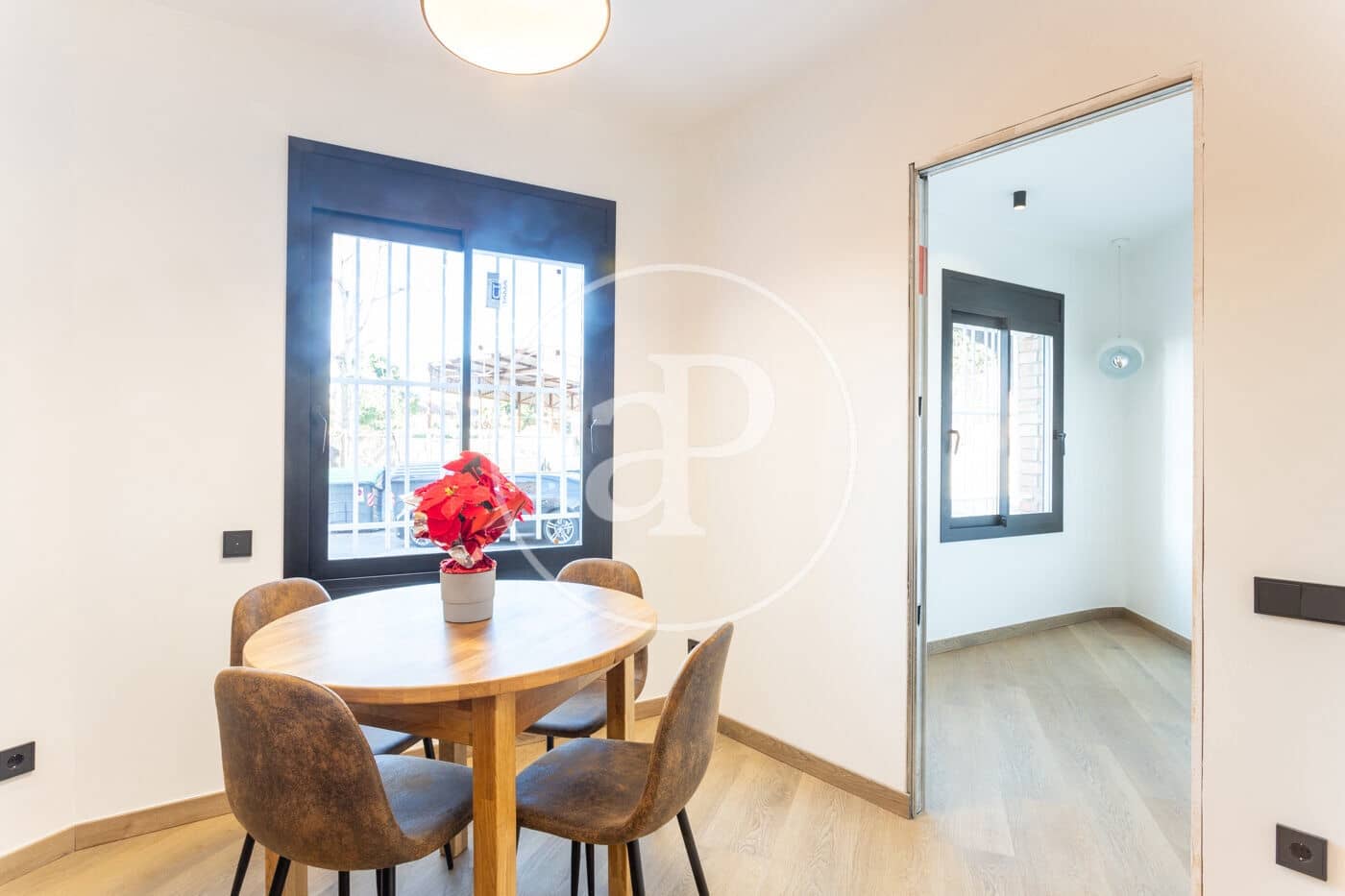 2 bedroom Apartment for sale in Sant Feliu de Llobregat - € 365,000 (Ref: 9849350)