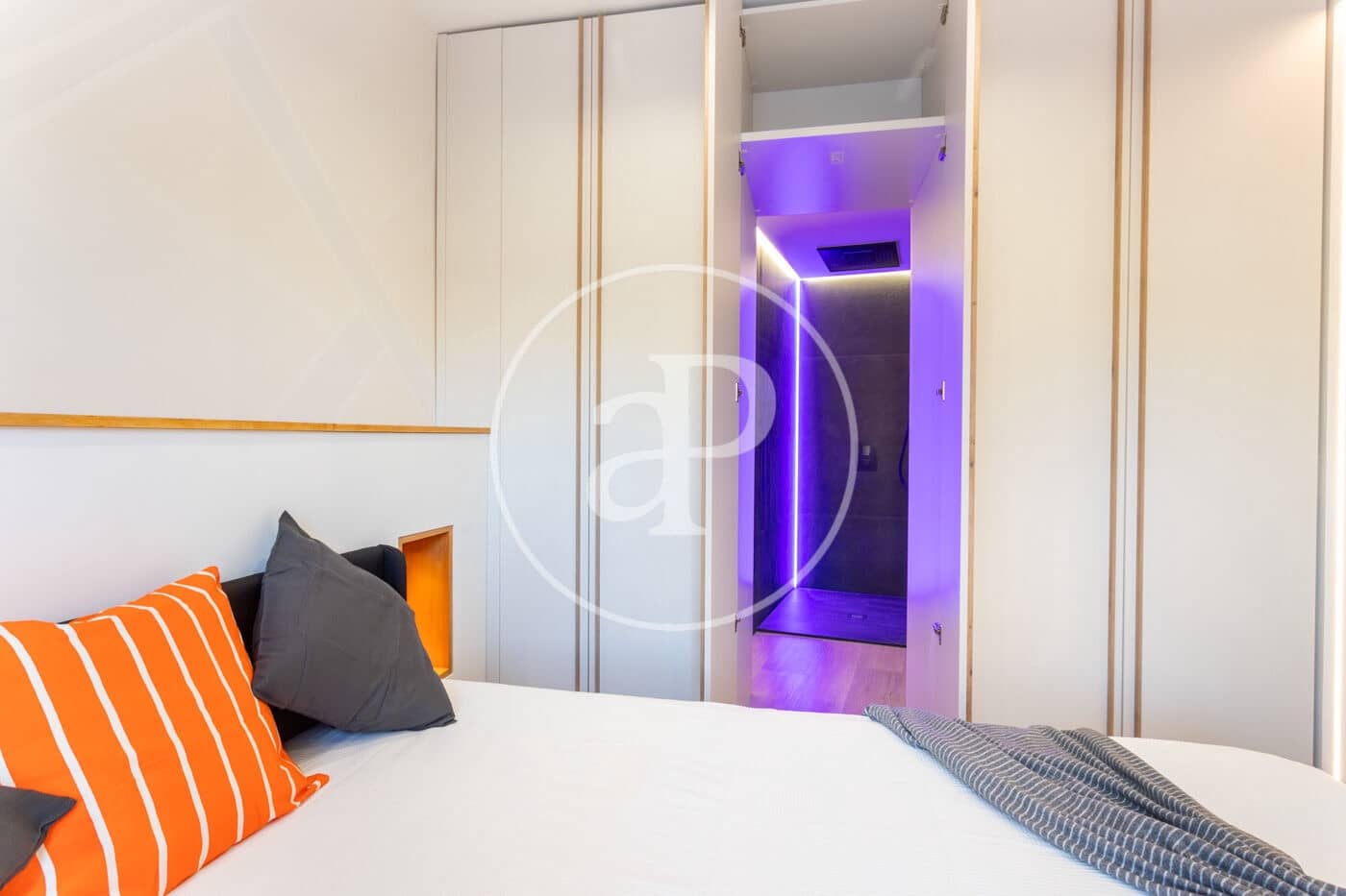 2 bedroom Apartment for sale in Sant Feliu de Llobregat - € 365,000 (Ref: 9849350)