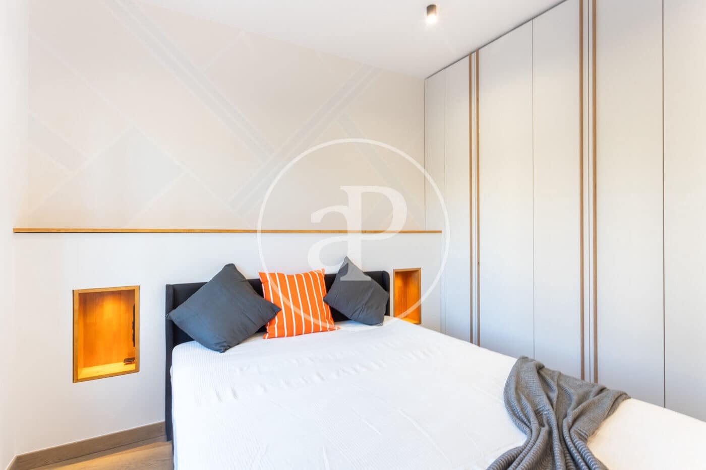 2 bedroom Apartment for sale in Sant Feliu de Llobregat - € 365,000 (Ref: 9849350)