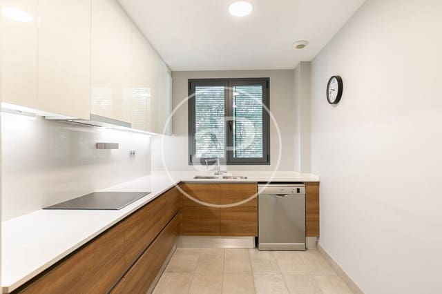 2 soveværelse Lejlighed til salg i Les Corts, Barcelona by med swimmingpool - € 860.000 (Ref: 9849353)