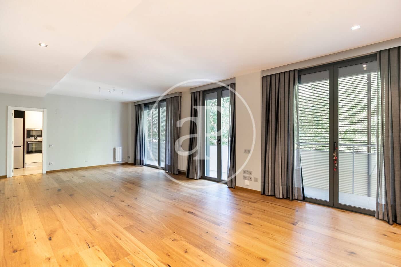 2 soveværelse Lejlighed til salg i Barcelona by med swimmingpool - € 860.000 (Ref: 9849353)