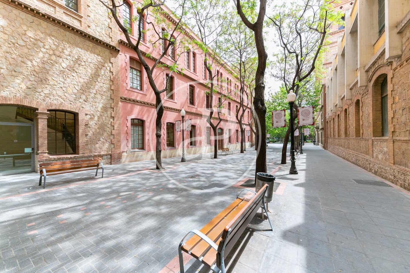 3 sovrum Lägenhet att hyra i Barcelona stad - 1 491 € (Ref: 9851739)
