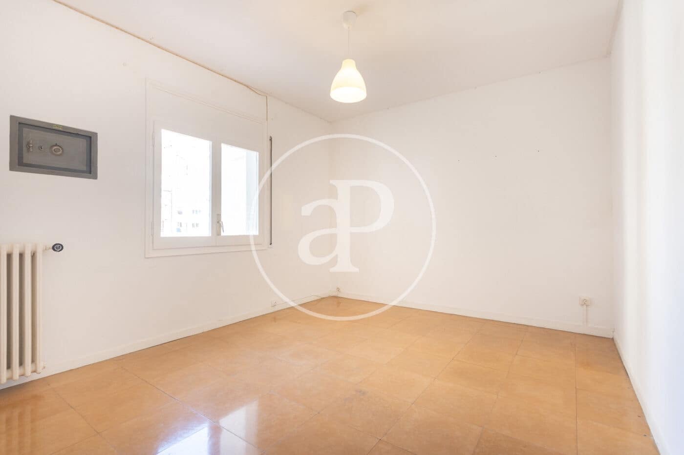 4 soveværelse Lejlighed til leje i Barcelona by - € 2.605 (Ref: 9851741)