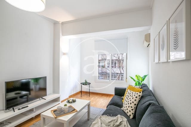 3 slaapkamer Appartement te koop in La Sagrada Família, Barcelona stad - € 480.000 (Ref: 9851745)