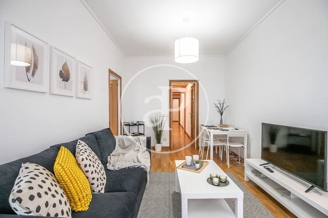 3 slaapkamer Appartement te koop in La Sagrada Família, Barcelona stad - € 480.000 (Ref: 9851745)