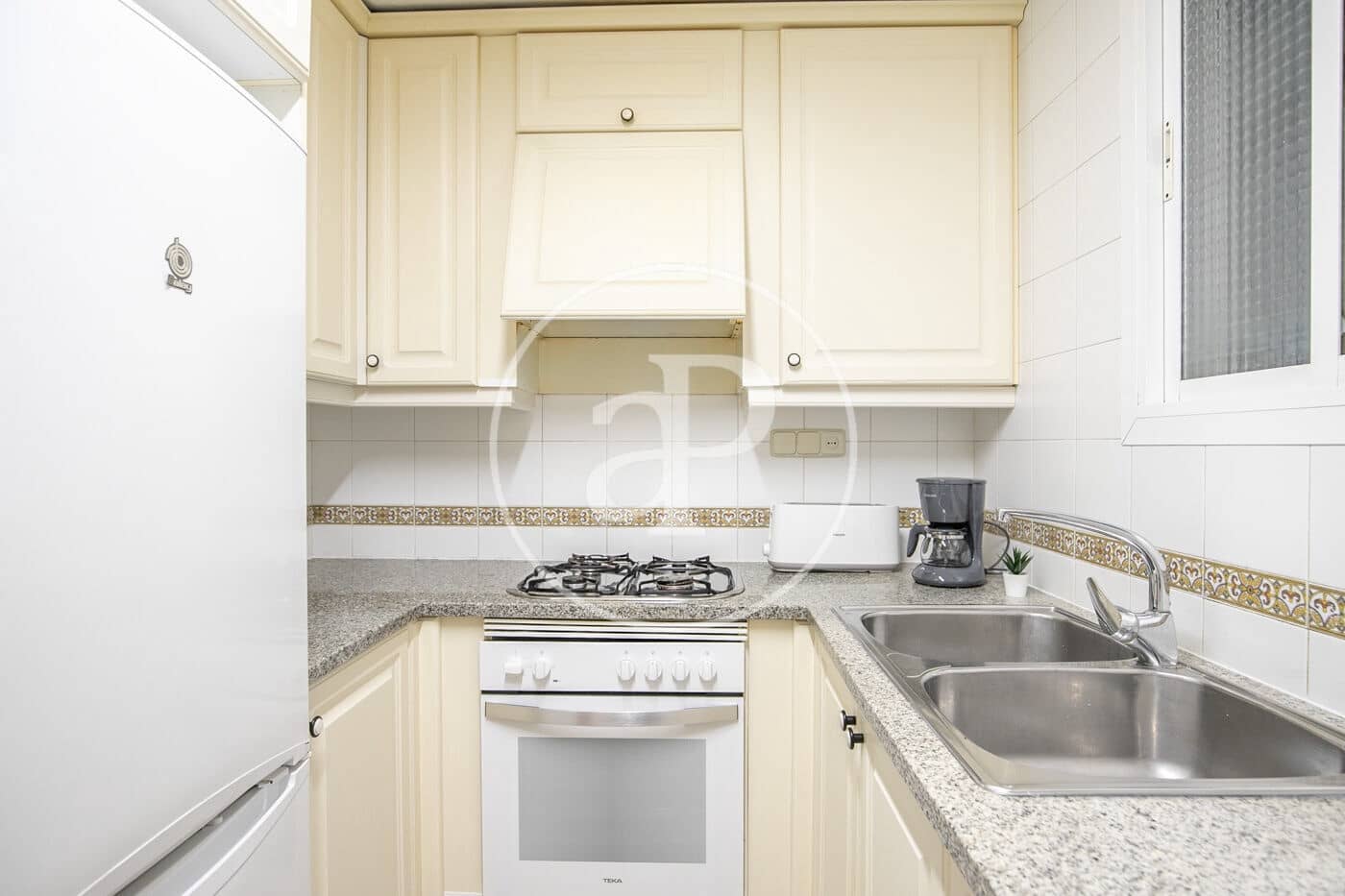 3 slaapkamer Appartement te koop in Barcelona stad - € 480.000 (Ref: 9851745)
