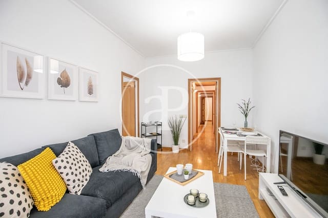 3 slaapkamer Appartement te koop in La Sagrada Família, Barcelona stad - € 480.000 (Ref: 9851745)