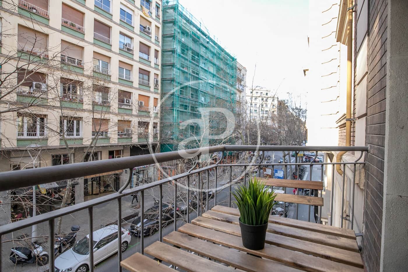 3 slaapkamer Appartement te koop in Barcelona stad - € 480.000 (Ref: 9851745)