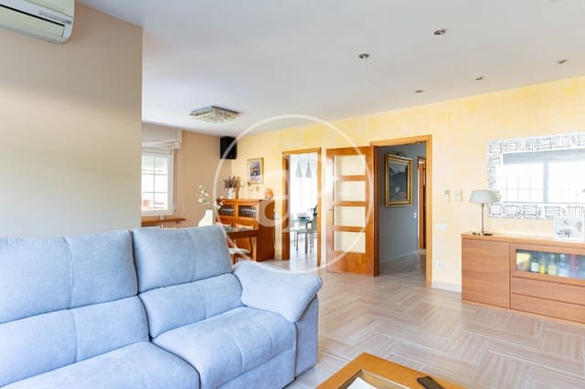 4 quarto Moradia para venda em Sant Quirze del Vallès com piscina - 695 000 € (Ref: 9851746)
