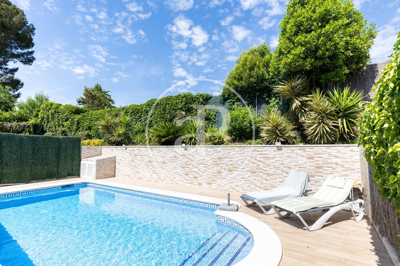 4 quarto Moradia para venda em Sant Quirze del Valles com piscina - 695 000 € (Ref: 9851746)