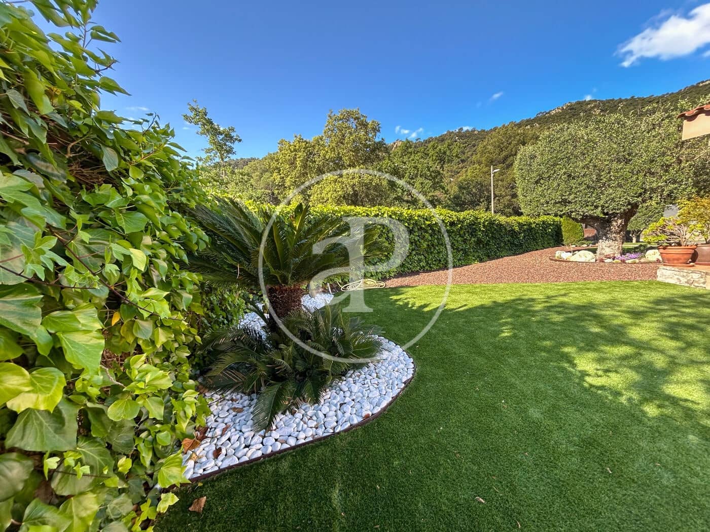 4 soveværelse Villa til salg i Matadepera med swimmingpool - € 895.000 (Ref: 9851749)