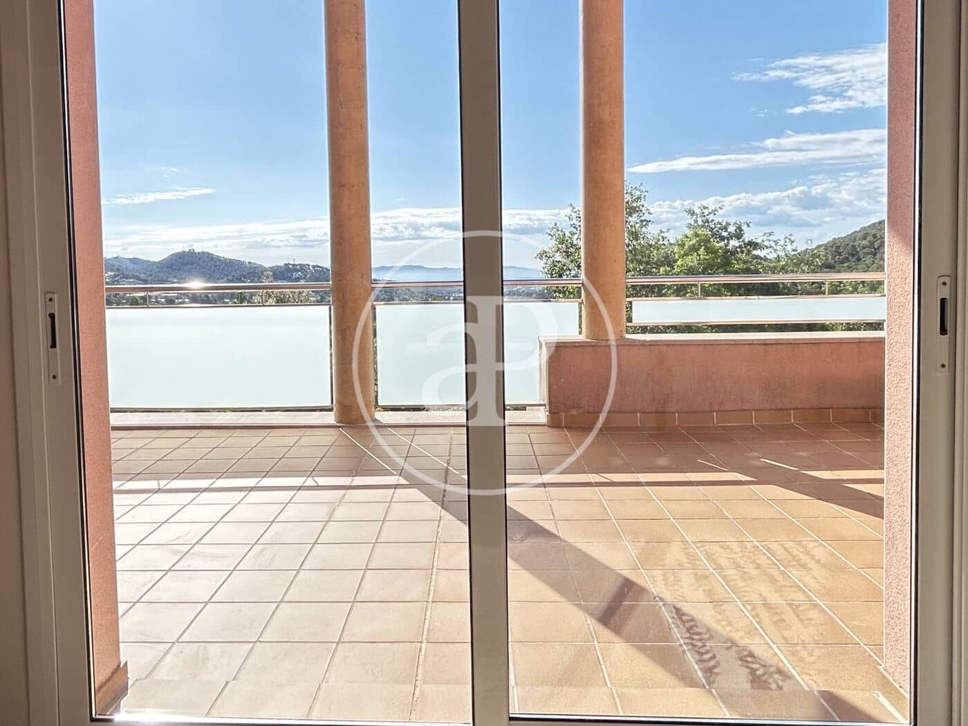 4 soveværelse Villa til salg i Matadepera med swimmingpool - € 895.000 (Ref: 9851749)