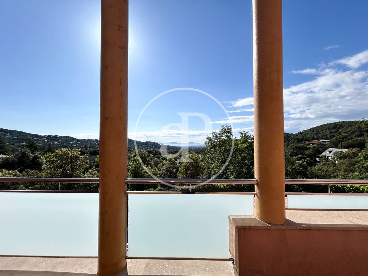 4 soveværelse Villa til salg i Matadepera med swimmingpool - € 895.000 (Ref: 9851749)