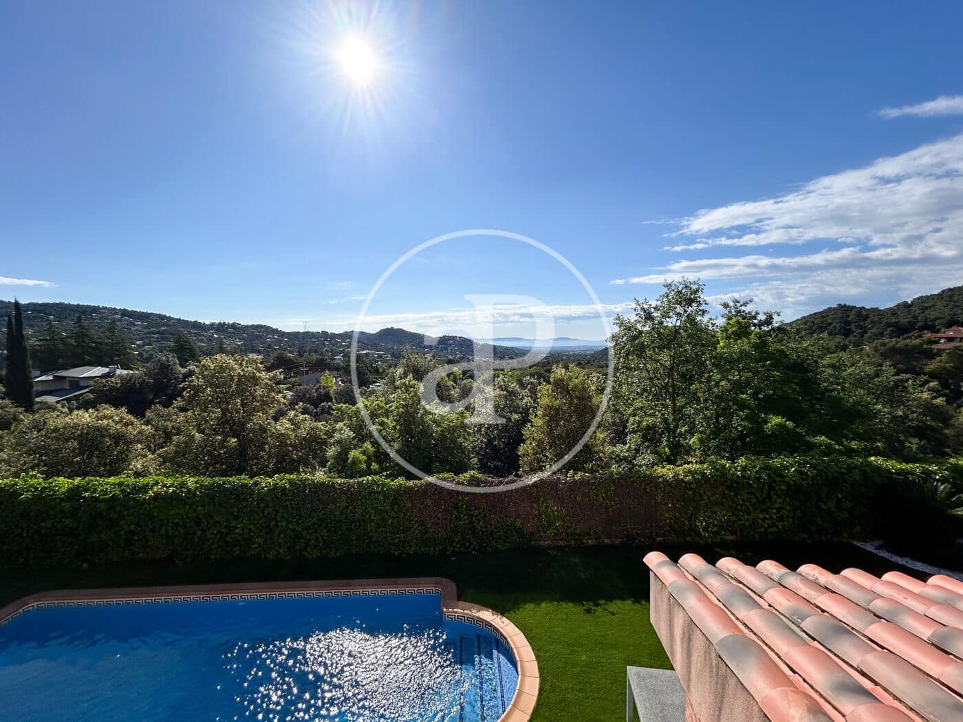 4 soveværelse Villa til salg i Matadepera med swimmingpool - € 895.000 (Ref: 9851749)