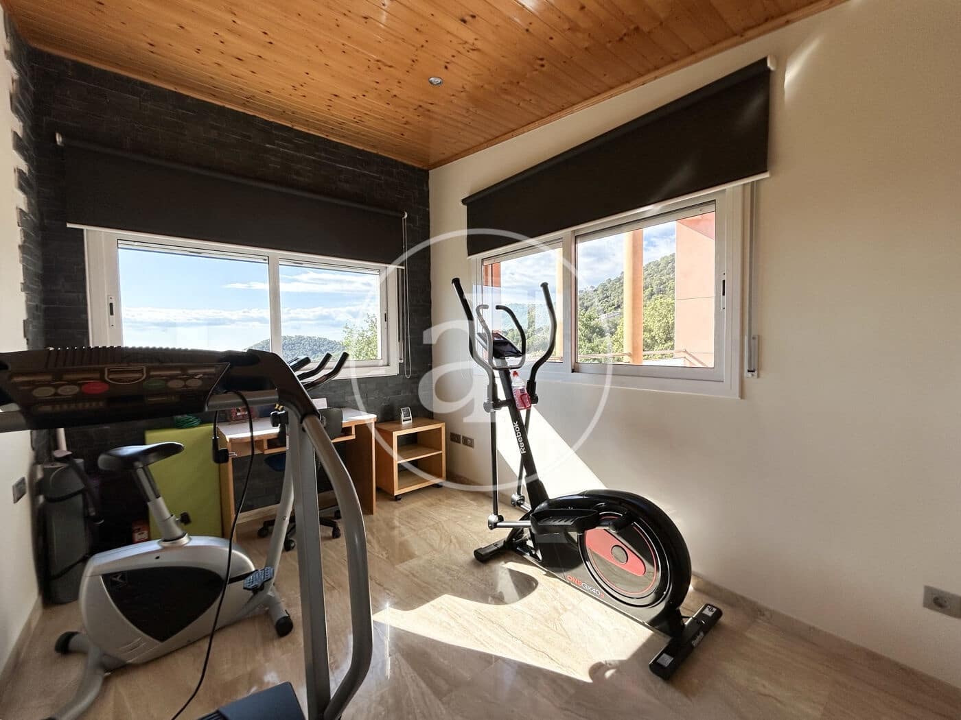 4 soveværelse Villa til salg i Matadepera med swimmingpool - € 895.000 (Ref: 9851749)