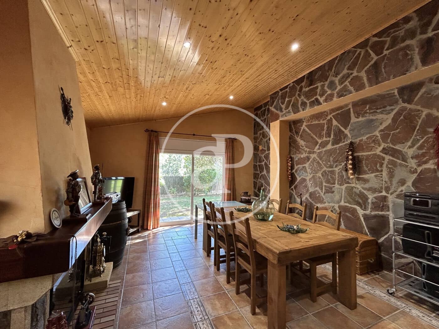 4 soveværelse Villa til salg i Matadepera med swimmingpool - € 895.000 (Ref: 9851749)