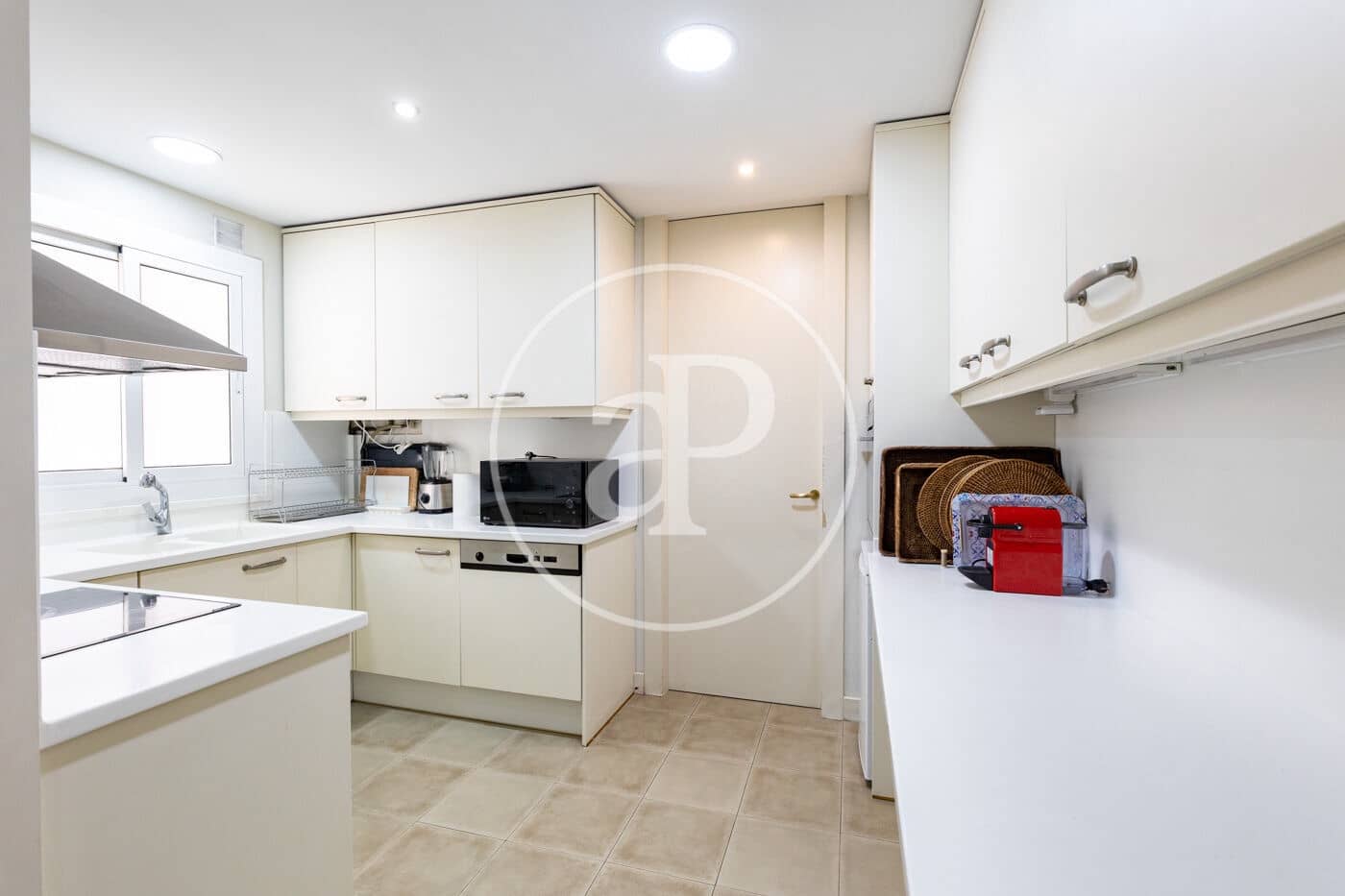 3 soveværelse Lejlighed til salg i Barcelona by - € 1.400.000 (Ref: 9855443)