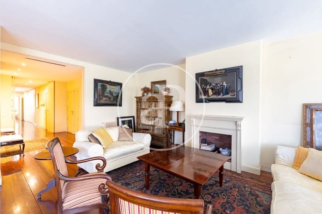 3 soveværelse Lejlighed til salg i Les Tres Torres, Barcelona by - € 1.400.000 (Ref: 9855443)
