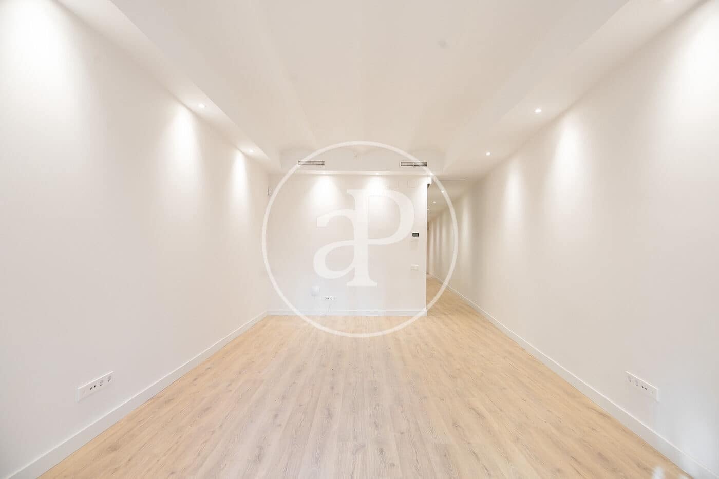 3 slaapkamer Appartement te koop in Barcelona stad - € 830.000 (Ref: 9861862)