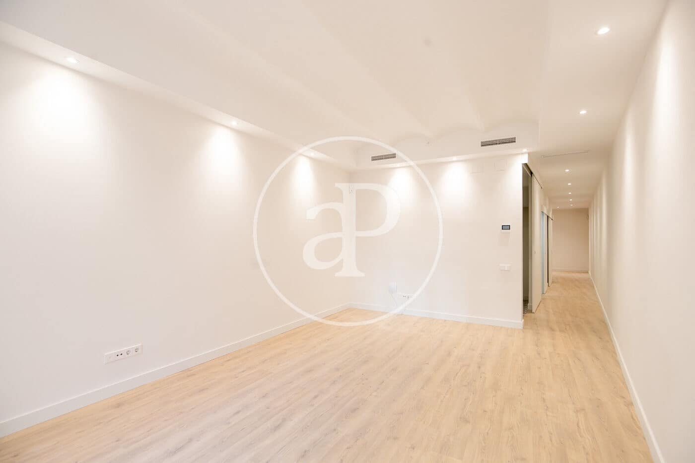 3 slaapkamer Appartement te koop in Barcelona stad - € 830.000 (Ref: 9861862)