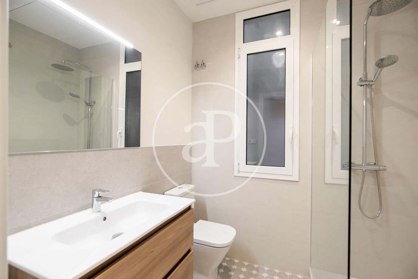 3 slaapkamer Appartement te koop in Barcelona stad - € 830.000 (Ref: 9861862)